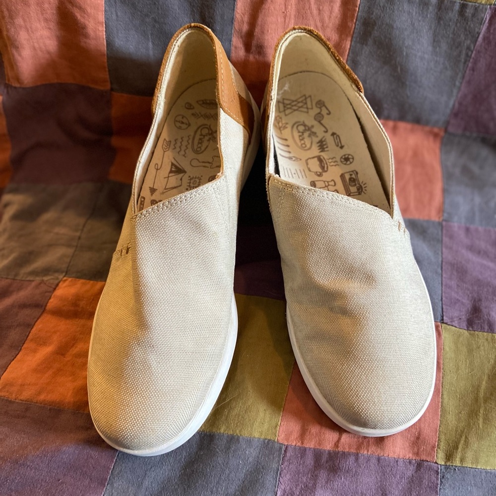 Chaco tan/ natural slip in loafers. Size 9.